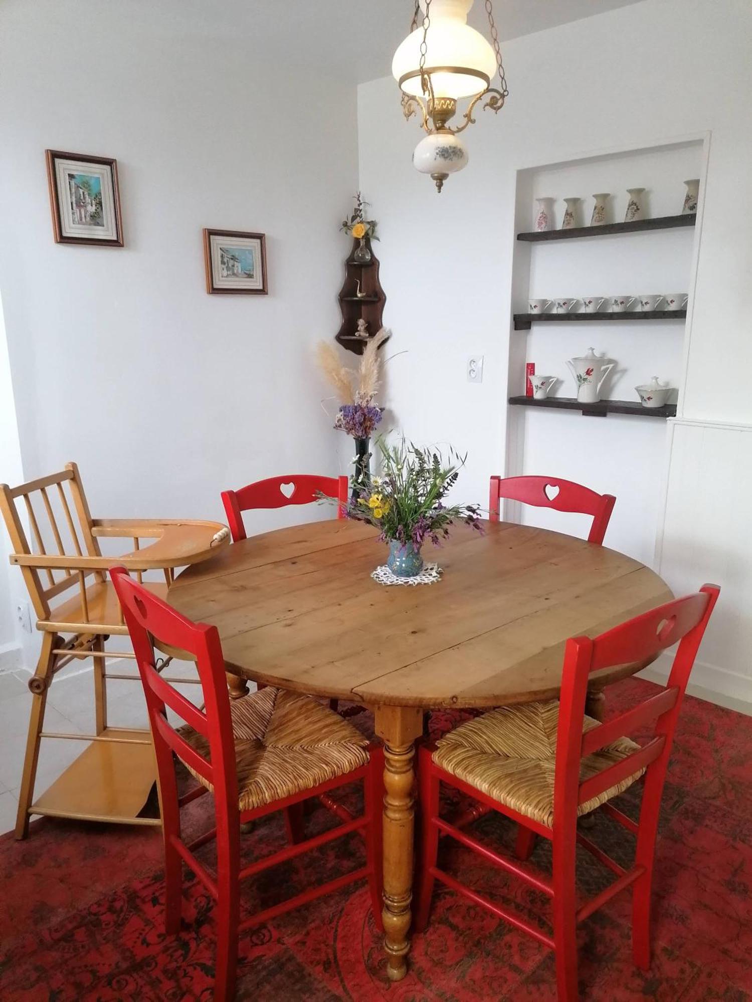 Charmante Maison, Calme Et Nature A Posay Ferienhaus
