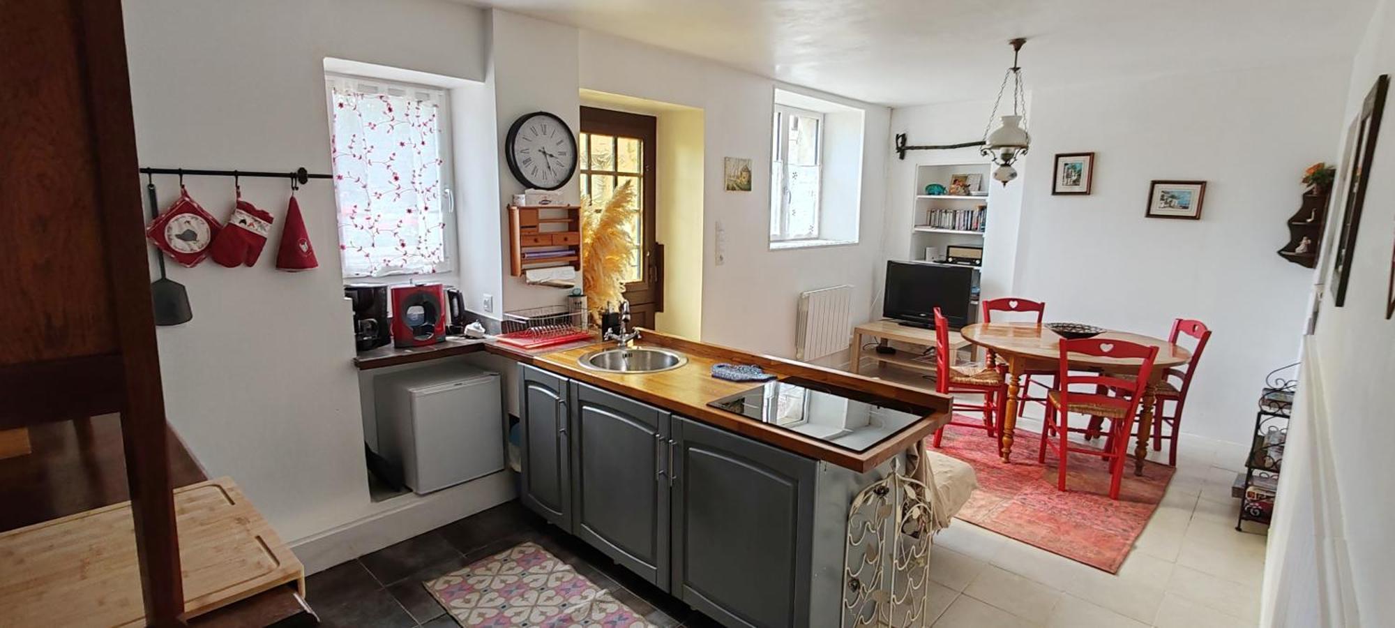 4 Pers, Jacuzzi, Piscine, Proche Futuroscope, Calme Et Nature A Posay Ferienhaus *